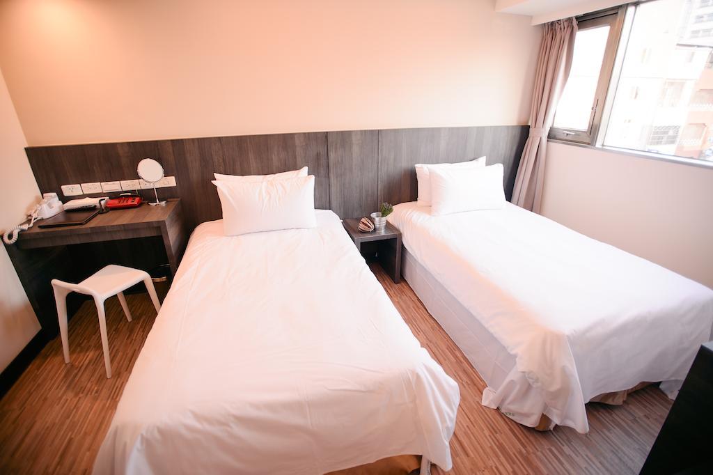 Kiwi Express Hotel - Chenggong Rd Тайчжун Номер фото
